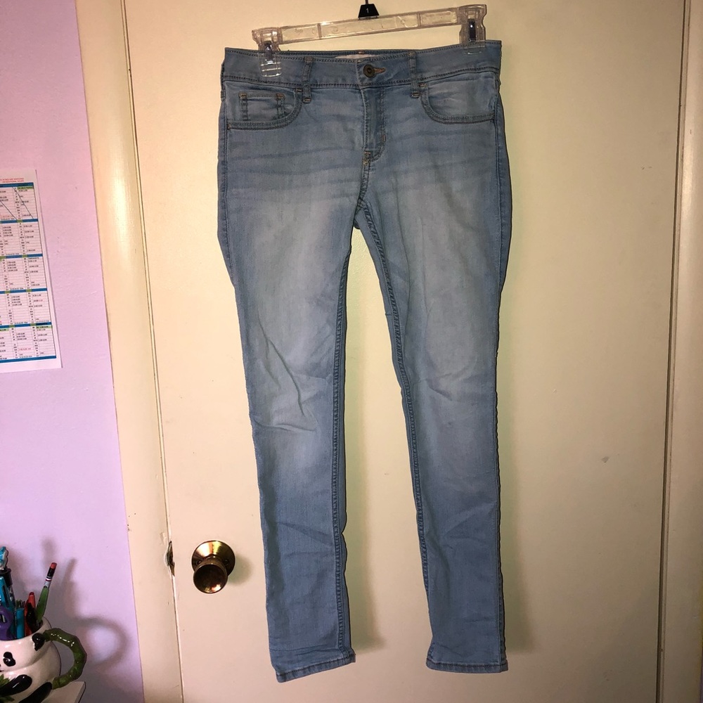 Hollister jeans